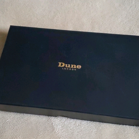 Wallet - Picture 2 of 4